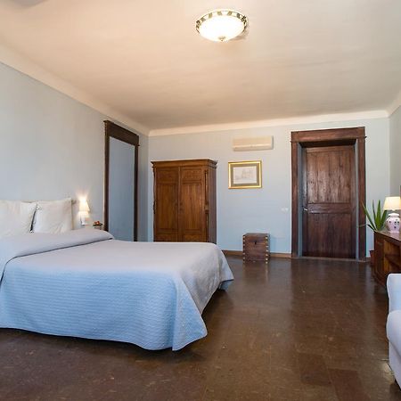 Residenze Al Castello Apartments Cagliari Ngoại thất bức ảnh